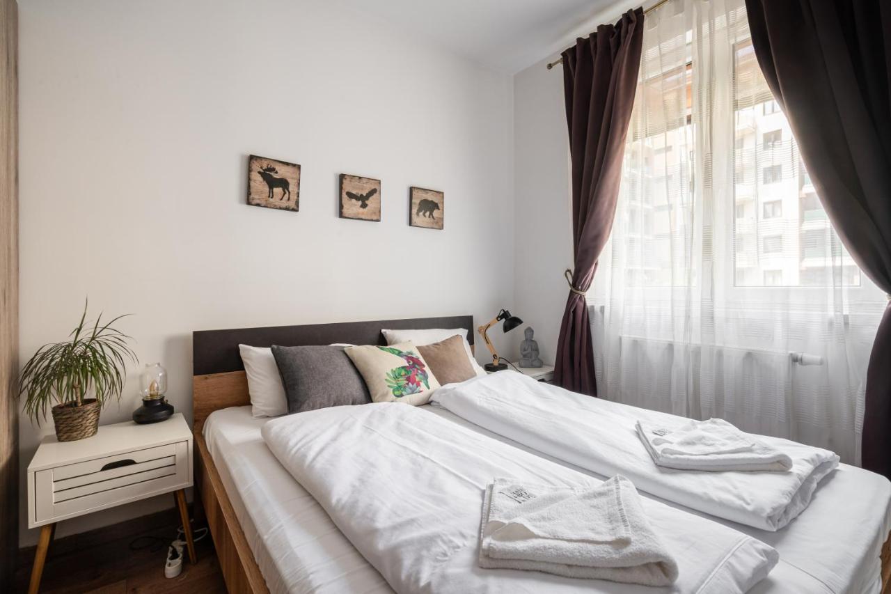 Russet Budapest