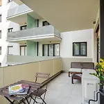 Russet Lodge Apartment